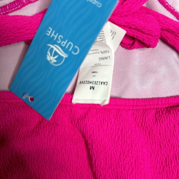 New Barbie neon Pink textured monokini in size Medium - Picture 4 of 5